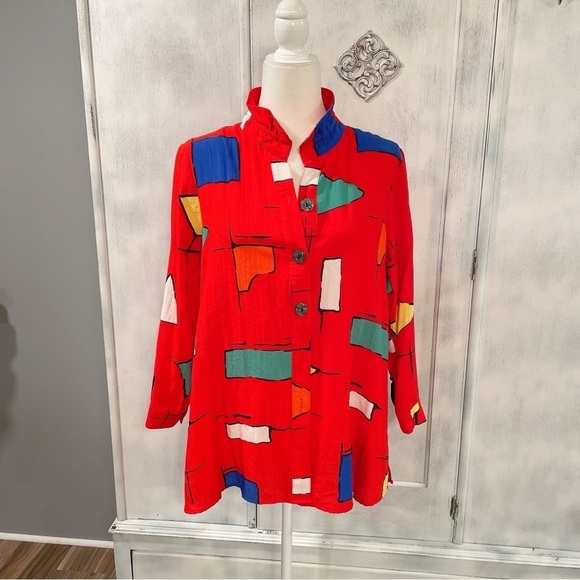 NWT Ali Miles Red Geometric Button Down Shirt Size S - Picture 2 of 10